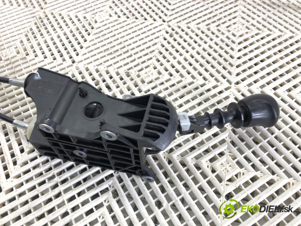 FIAT QUBO (225_) 2008 - 2022    1.4 (225AXA1A, 225CXA1A) 57 kW [78 KM] benzyna 2009 - 2022  Kulisa 46315726 (Rýchlostné páky / kulisy)