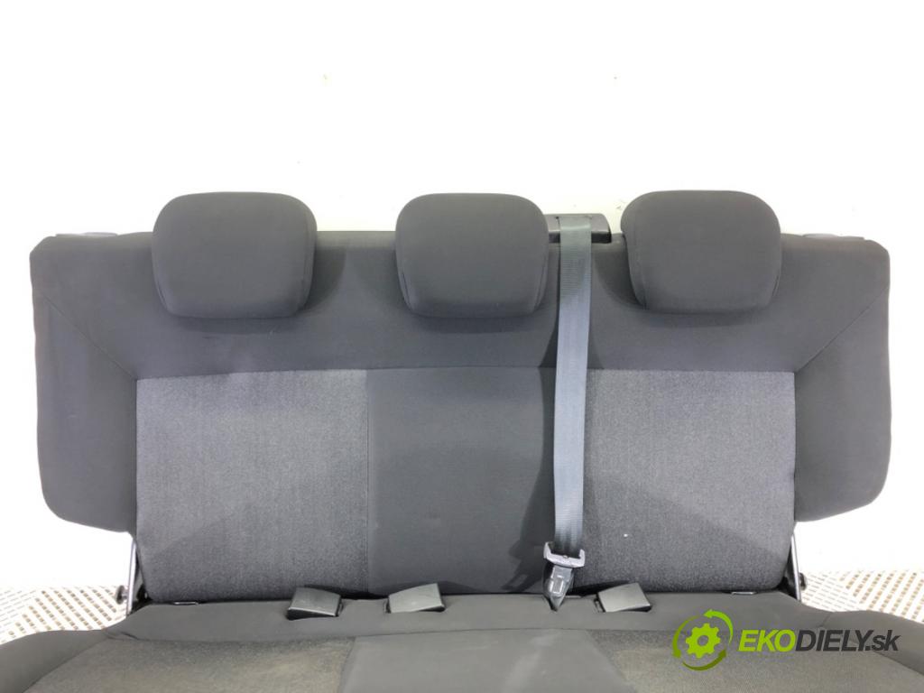 FIAT QUBO (225_) 2008 - 2022    1.4 (225AXA1A, 225CXA1A) 57 kW [78 KM] benzyna 2009 - 2022  Sedadlo druhý rad