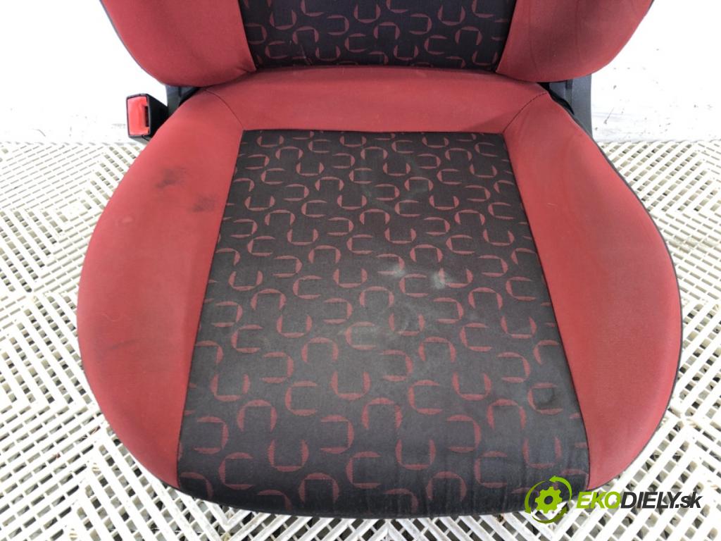 FIAT DOBLO Cargo (263_) 2010 - 2022    1.6 D Multijet 77 kW [105 KM] olej napędowy 2010 - 2022  Sedadlo ľavy predný