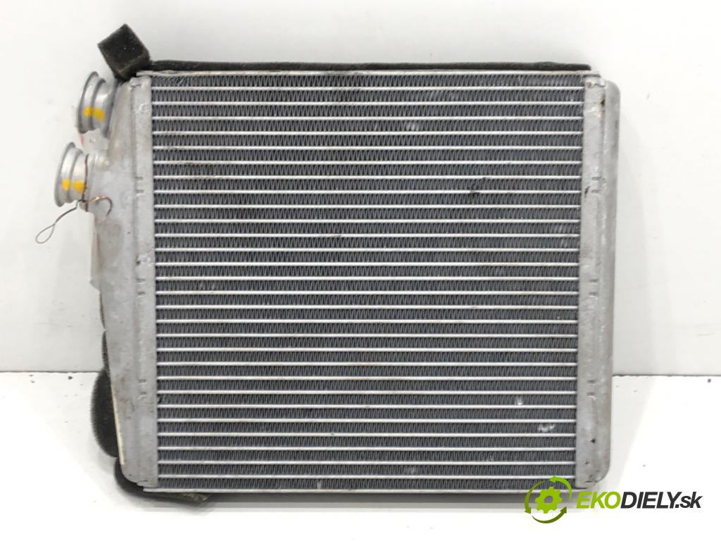 VOLVO XC60 I SUV (156) 2008 - 2017    D5 AWD 158 kW [215 KM] olej napędowy 2011 - 2015  topné těleso radiátor topení K9873007 (Radiátory topení)