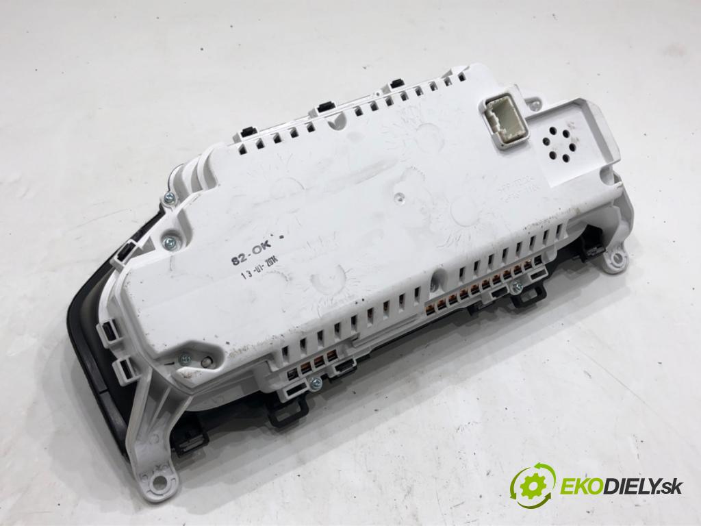 VOLVO XC60 I SUV 2014 158 kW D5 AWD 2400 prístrojovka 31412534 (Přístrojová deska)