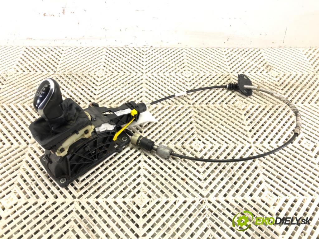 VOLVO XC60 I SUV (156) 2008 - 2017    D5 AWD 158 kW [215 KM] olej napędowy 2011 - 2015  Kulisa 31367685 (Rýchlostné páky / kulisy)