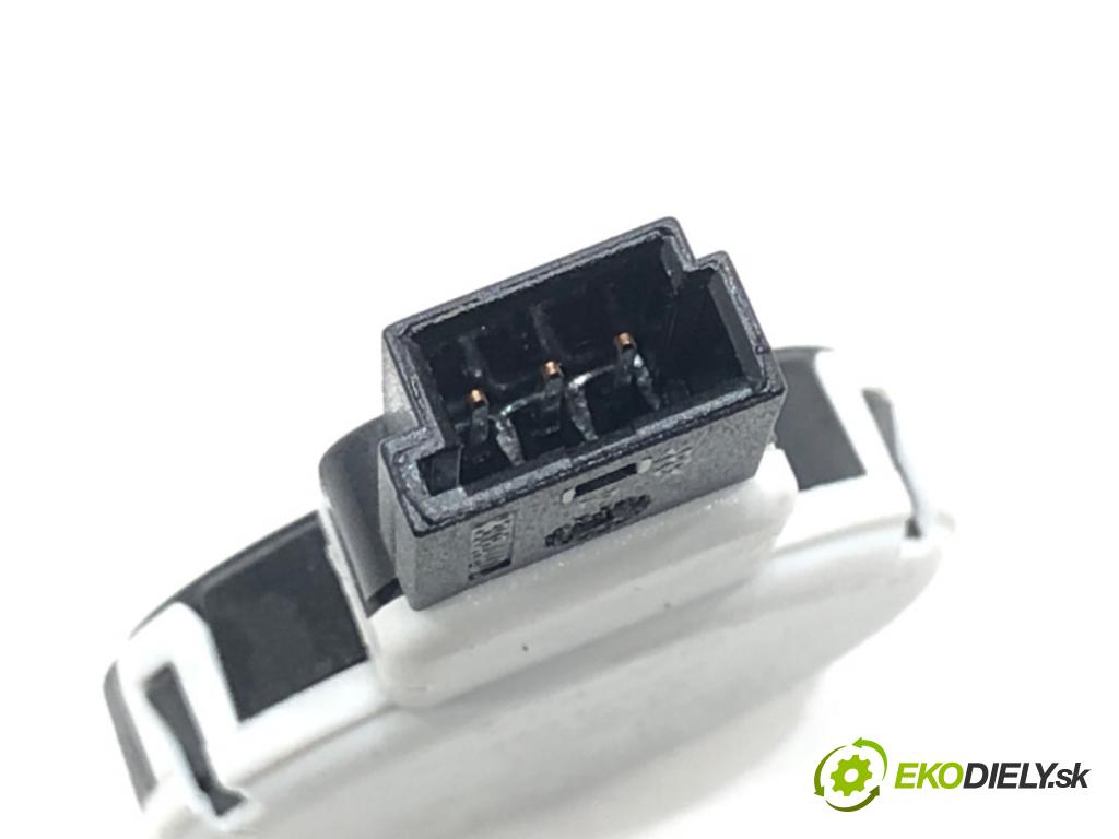 VOLVO XC60 I SUV (156) 2008 - 2017    D5 AWD 158 kW [215 KM] olej napędowy 2011 - 2015  Snímač dažďa 31314540 (Snímače dažďa)