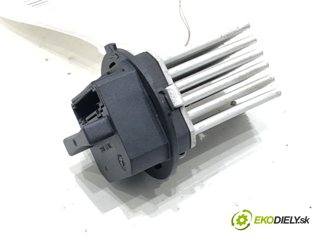 VOLVO XC60 I SUV (156) 2008 - 2017    D5 AWD 158 kW [215 KM] olej napędowy 2011 - 2015  odpor rezistor topení vzduchu F7253002 (Odpory topení)