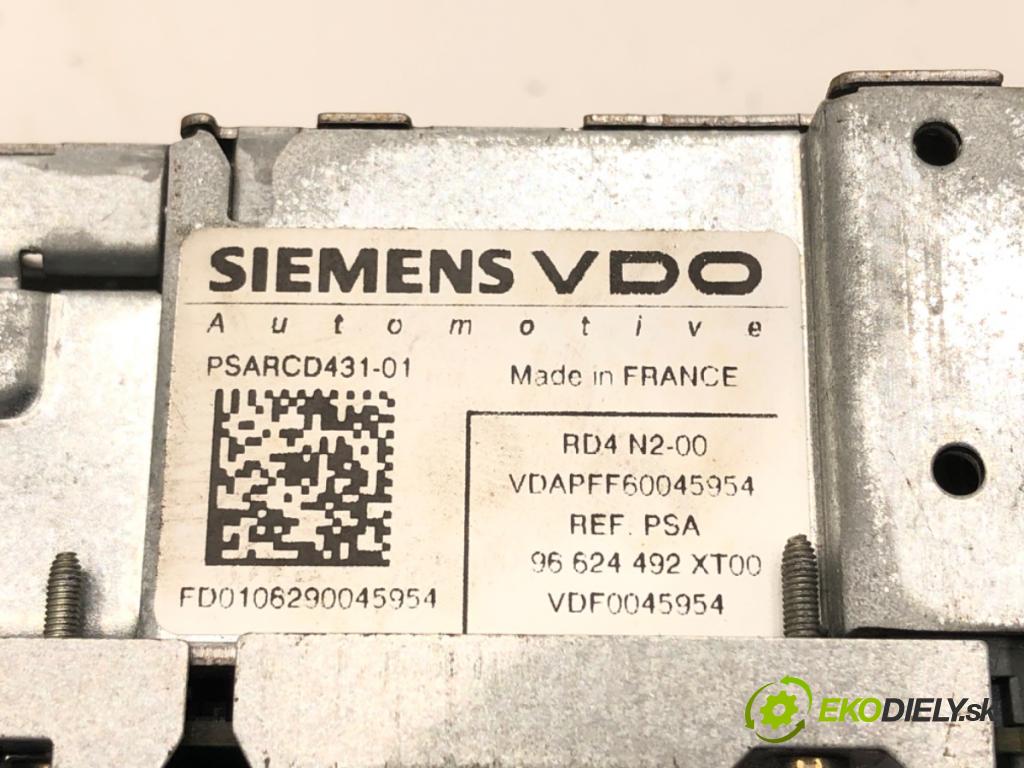 PEUGEOT 207 (WA_, WC_) 2006 - 2015    1.6 HDi 80 kW [109 KM] olej napędowy 2006 - 2013  RADIO 96624492XT (Audio zariadenia)