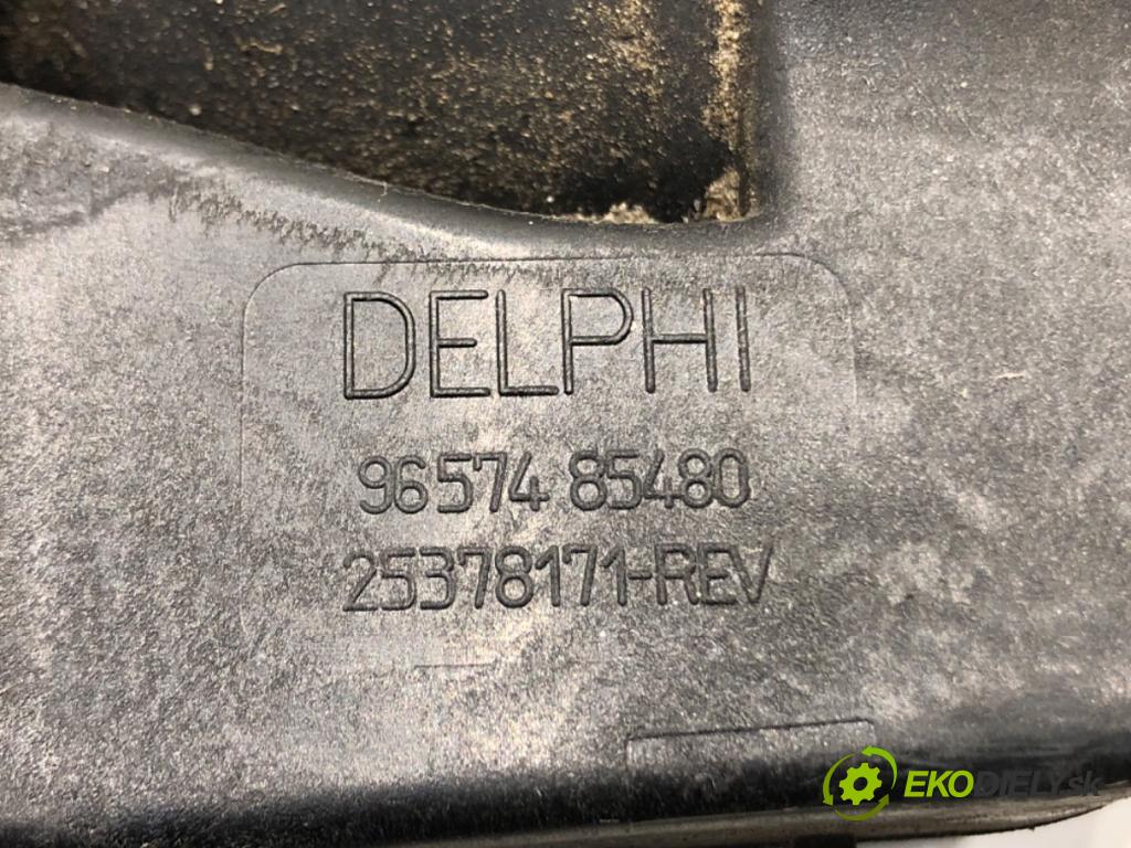 PEUGEOT 207 (WA_, WC_) 2006 - 2015    1.6 HDi 80 kW [109 KM] olej napędowy 2006 - 2013  Škrtiaca klapka 9657485480 (Škrtiace klapky)