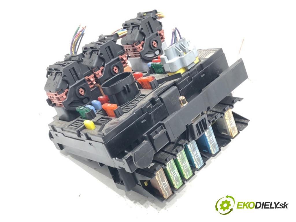 PEUGEOT 207 (WA_, WC_) 2006 - 2015    1.6 HDi 80 kW [109 KM] olej napędowy 2006 - 2013  Modul BSM 9661086980 (Ostatné)