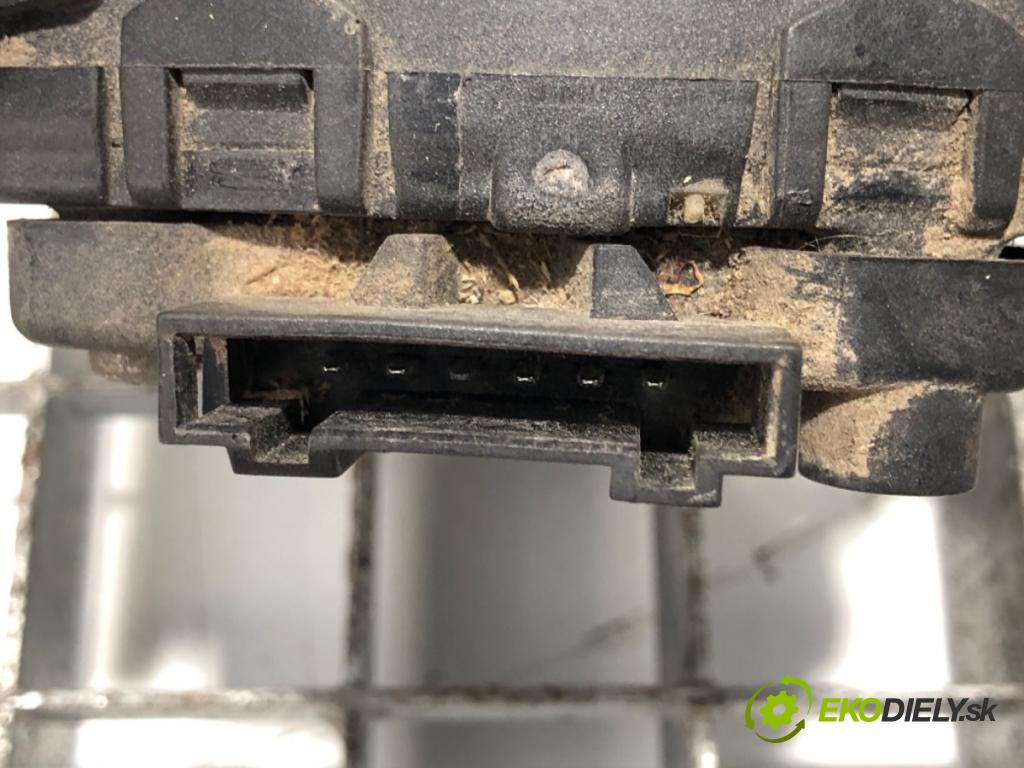 NISSAN INTERSTAR Autobus (X70) 2002 - 2022    dCi 115 84 kW [115 KM] olej napędowy 2002 - 2006  Potenciometer plynu 7700314525 (Pedále)