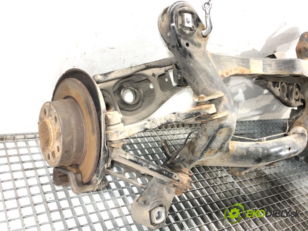 BMW 1 (E87) 2003 - 2013    116 i 90 kW [122 KM] benzyna 2007 - 2011  výztuha zadní část