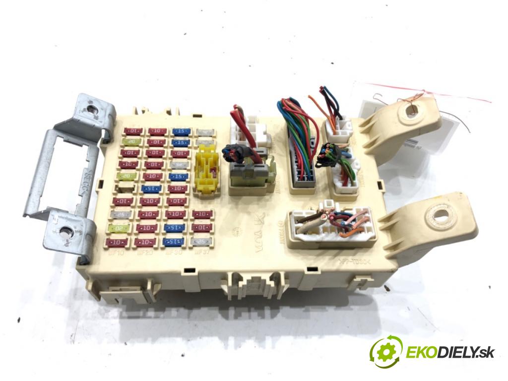 KIA VENGA (YN) 2010 - 2022    1.4 CVVT 66 kW [90 KM] benzyna 2010 - 2022  modul BSI 91950-1J011 (Pojistkové skříňky)