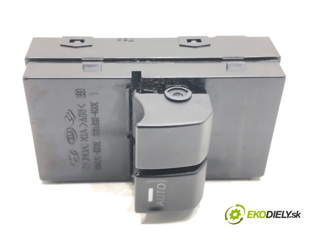 KIA VENGA (YN) 2010 - 2022    1.4 CVVT 66 kW [90 KM] benzyna 2010 - 2022  modul BSI 91950-1J011 (Pojistkové skříňky)