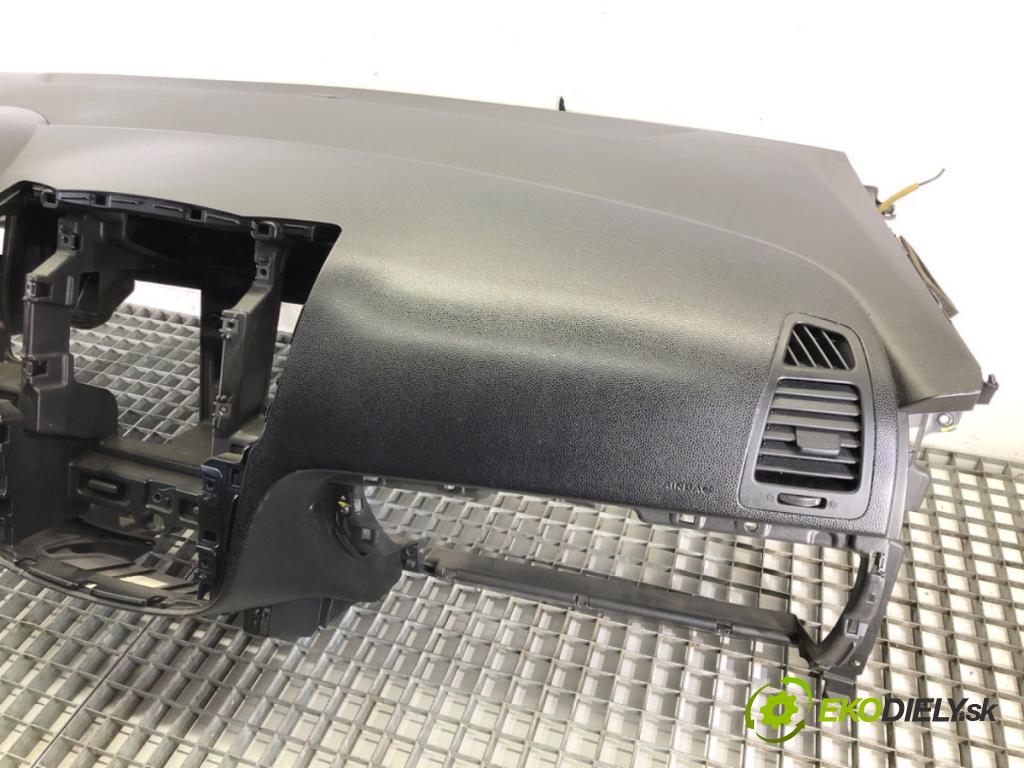 KIA VENGA (YN) 2010 - 2022    1.4 CVVT 66 kW [90 KM] benzyna 2010 - 2022  Palubná doska  (Palubné dosky)