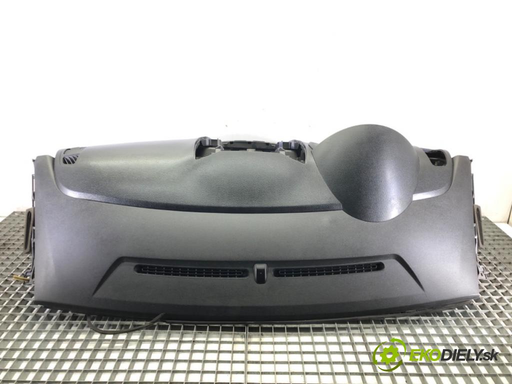 KIA VENGA (YN) 2010 - 2022    1.4 CVVT 66 kW [90 KM] benzyna 2010 - 2022  Palubná doska  (Palubné dosky)