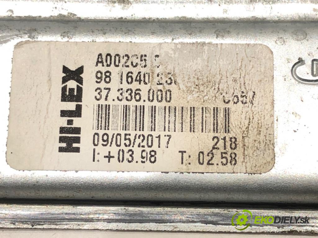 PEUGEOT 208 I (CA_, CC_) 2012 - 2022    1.6 BlueHDi 100 73 kW [100 KM] olej napędowy 2015 - 2022  mechanismus okna levý zadní část 9816401580
