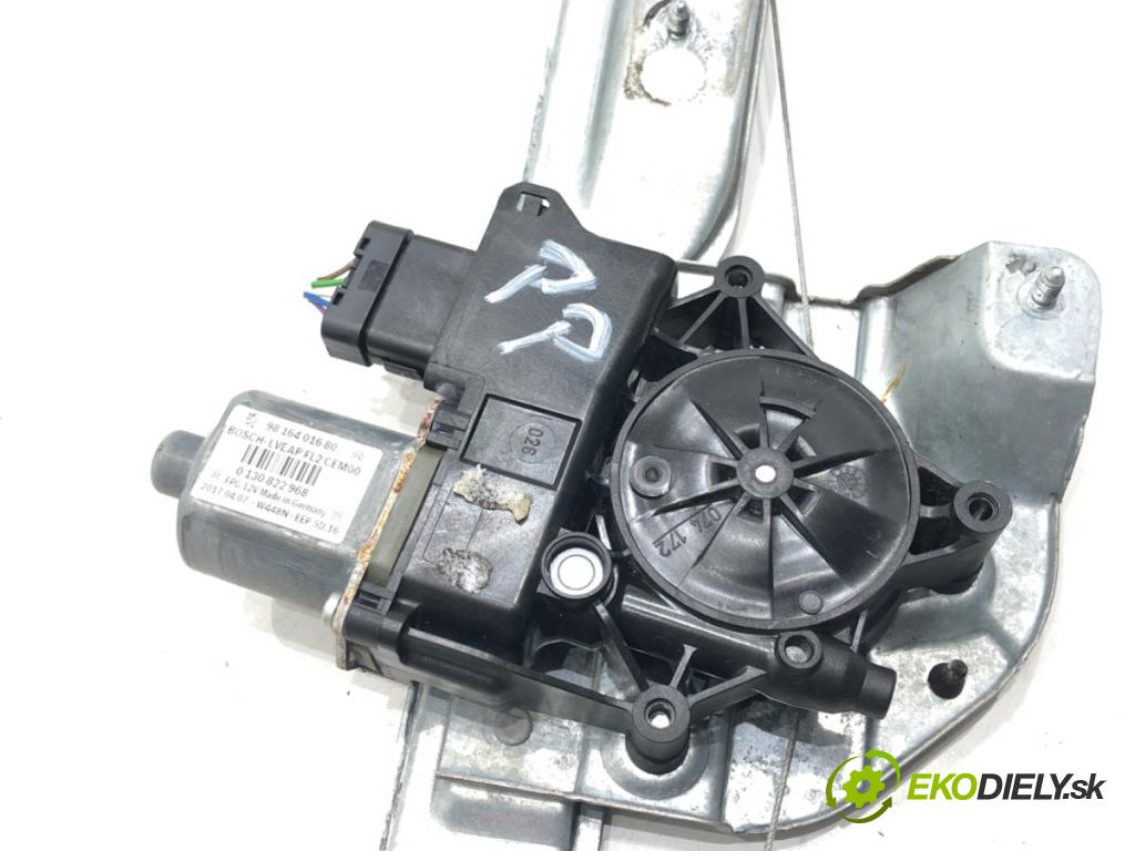 PEUGEOT 208 I (CA_, CC_) 2012 - 2022    1.6 BlueHDi 100 73 kW [100 KM] olej napędowy 2015 - 2022  mechanismus okna pravý přední část 9816402080