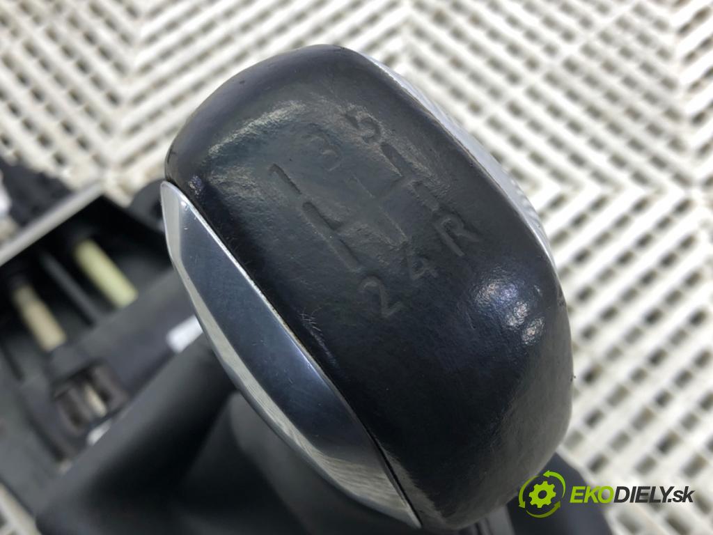 PEUGEOT 208 I (CA_, CC_) 2012 - 2022    1.6 BlueHDi 100 73 kW [100 KM] olej napędowy 2015 - 2022  Kulisa 9808161780 (Rýchlostné páky / kulisy)