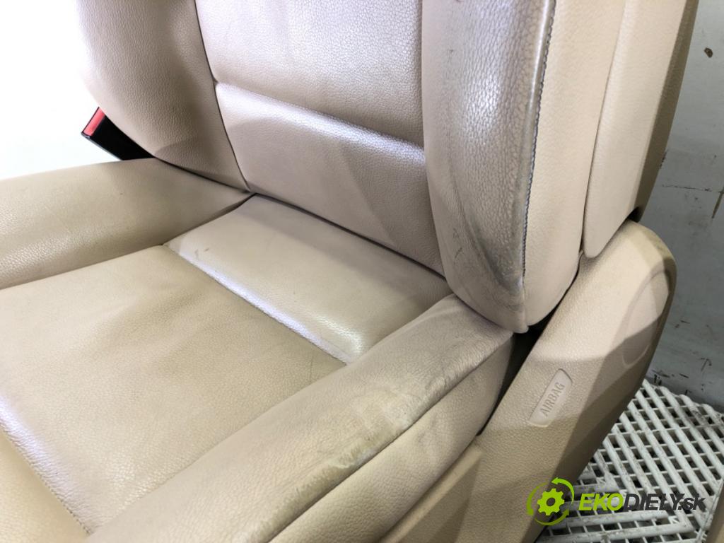 BMW 5 Touring (F11) 2009 - 2017    520 d 135 kW [184 KM] olej napędowy 2010 - 2014  Sedadlá, sedačky Sedadlo bočné