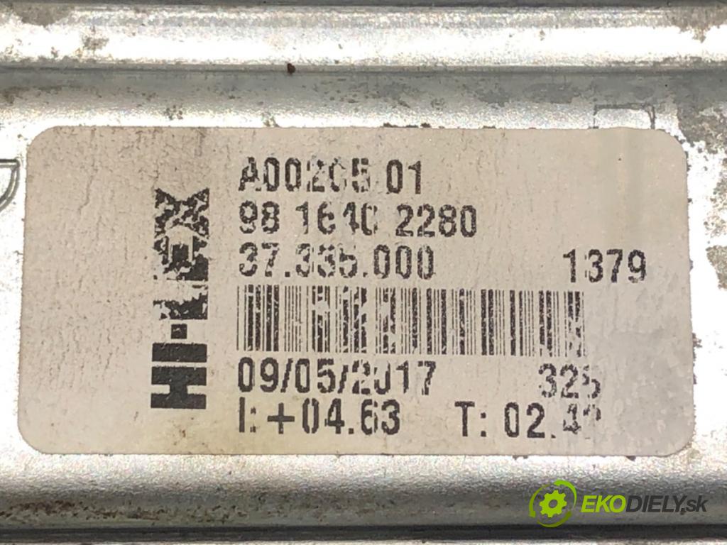 PEUGEOT 208 I (CA_, CC_) 2012 - 2022    1.6 BlueHDi 100 73 kW [100 KM] olej napędowy 2015 - 2022  mechanismus okna pravý zadní část 9816401480