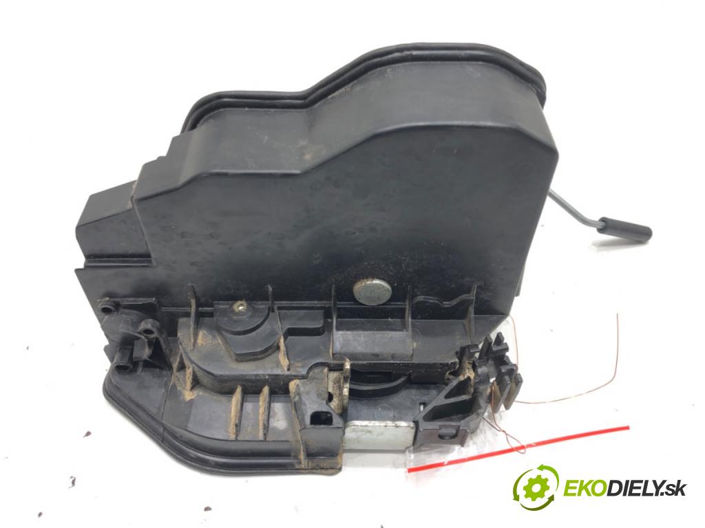 BMW 3 (F30, F80) 2011 - 2018    318 i 100 kW [136 KM] benzyna 2015 - 2018  zámok dveře pravý přední část 7229458