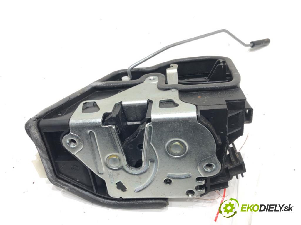 BMW 3 (F30, F80) 2011 - 2018    318 i 100 kW [136 KM] benzyna 2015 - 2018  zámok dveře levý přední část 7229461