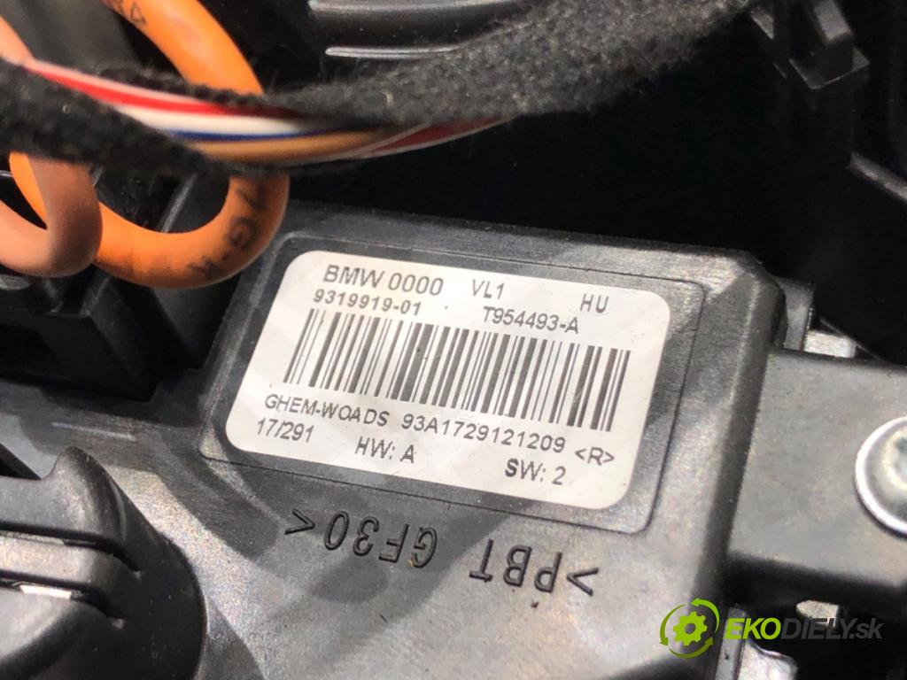 BMW 3 (F30, F80) 2011 - 2018    318 i 100 kW [136 KM] benzyna 2015 - 2018  topení 9319919
