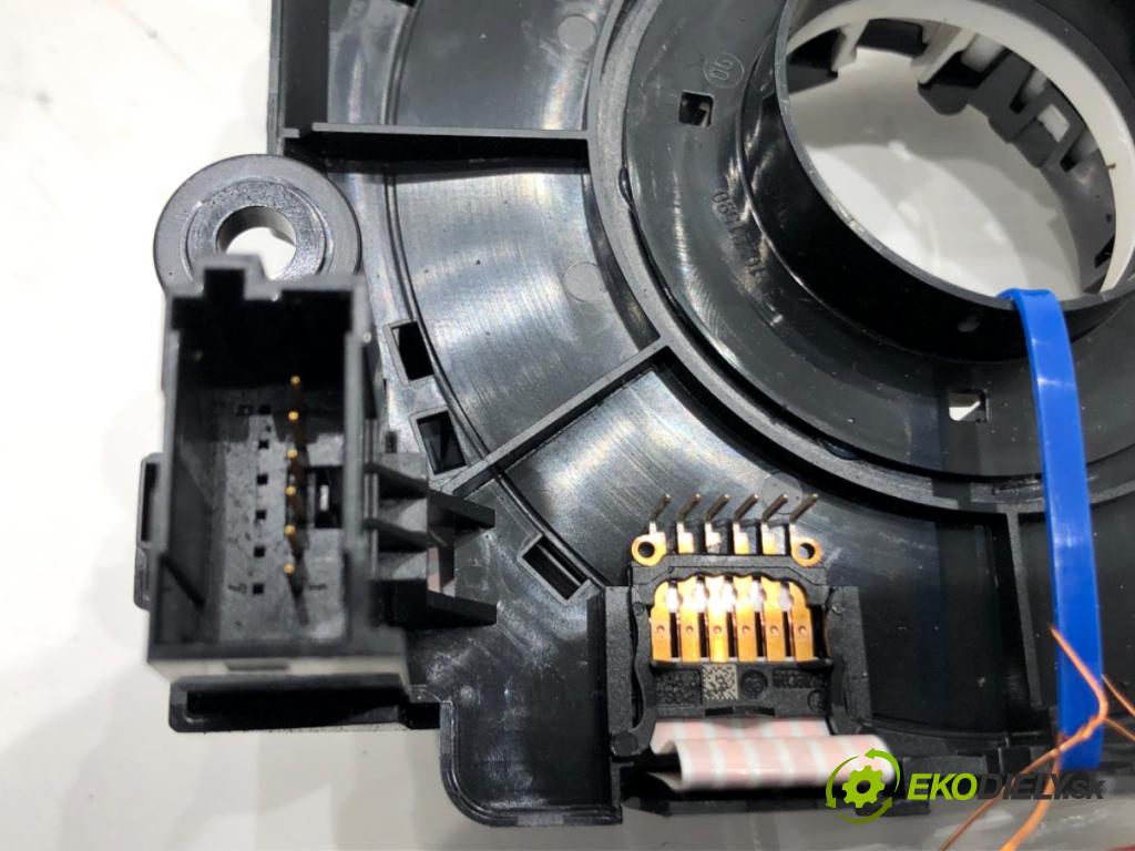 BMW 3 (F30, F80) 2011 - 2018    318 i 100 kW [136 KM] benzyna 2015 - 2018  Krúžok, slimák airbag 10132878-12 (Airbagy)