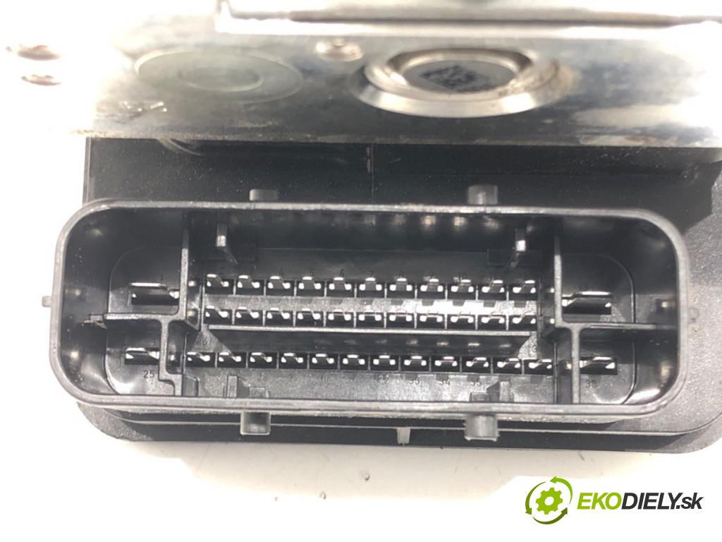 BMW 3 (F30, F80) 2011 - 2018    318 i 100 kW [136 KM] benzyna 2015 - 2018  Pumpa ABS 6887509 6887510 (Pumpy ABS)