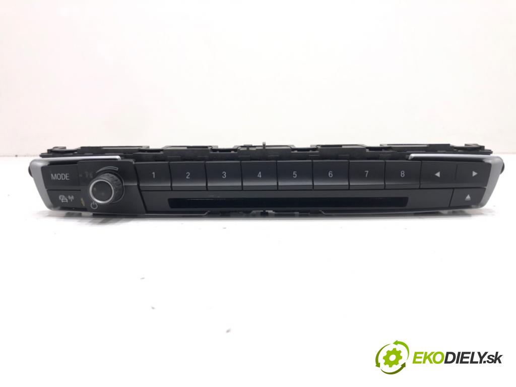 BMW 3 (F30, F80) 2011 - 2018    318 i 100 kW [136 KM] benzyna 2015 - 2018  Panel ovládania radia 6832880 (Prepínače, spínače, tlačidlá a ovládače kúrenia)