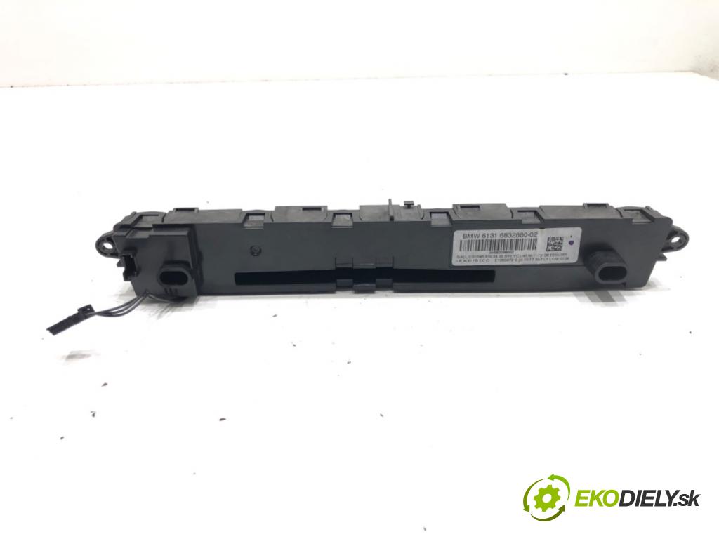 BMW 3 (F30, F80) 2011 - 2018    318 i 100 kW [136 KM] benzyna 2015 - 2018  Panel ovládania radia 6832880 (Prepínače, spínače, tlačidlá a ovládače kúrenia)