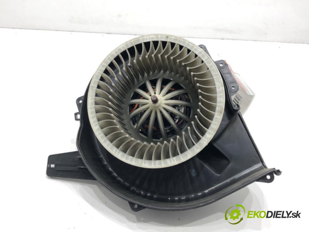 AUDI A2 (8Z0) 2000 - 2005    1.4 55 kW [75 KM] benzyna 2000 - 2005  topení 6Q1819015G