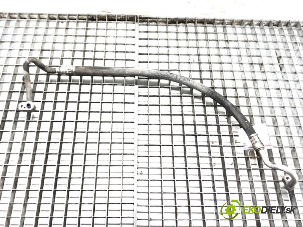 AUDI A2 (8Z0) 2000 - 2005    1.4 55 kW [75 KM] benzyna 2000 - 2005  rúrka klimatizácie 8Z0260701M (Rúrky klimatizácie)