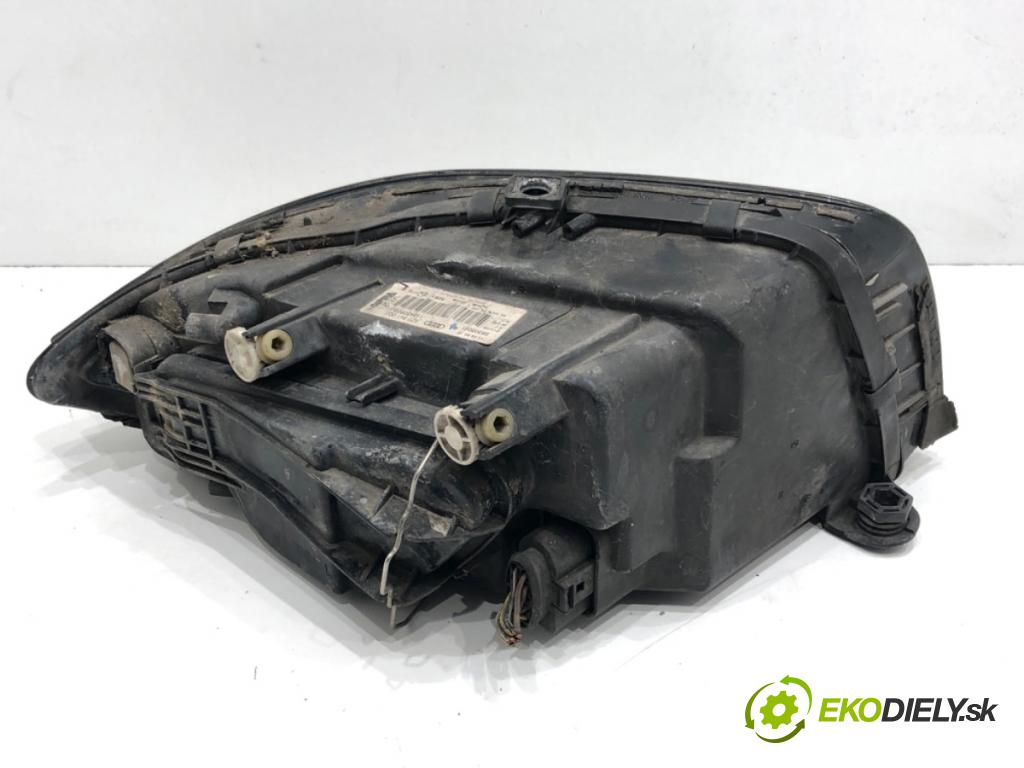 AUDI A2 (8Z0) 2000 - 2005    1.4 55 kW [75 KM] benzyna 2000 - 2005  Svetlomet ľavy predný 8Z0941003