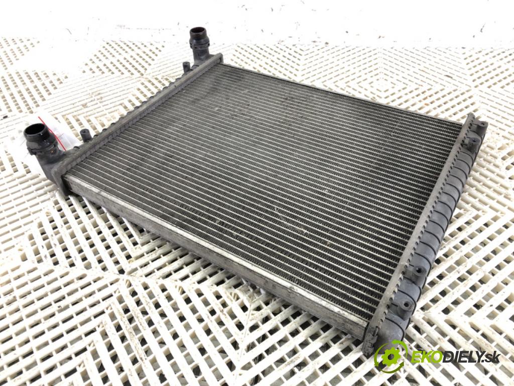 AUDI A2 (8Z0) 2000 - 2005    1.4 55 kW [75 KM] benzyna 2000 - 2005  chladič vody 8Z0121251 (Chladiče vody)