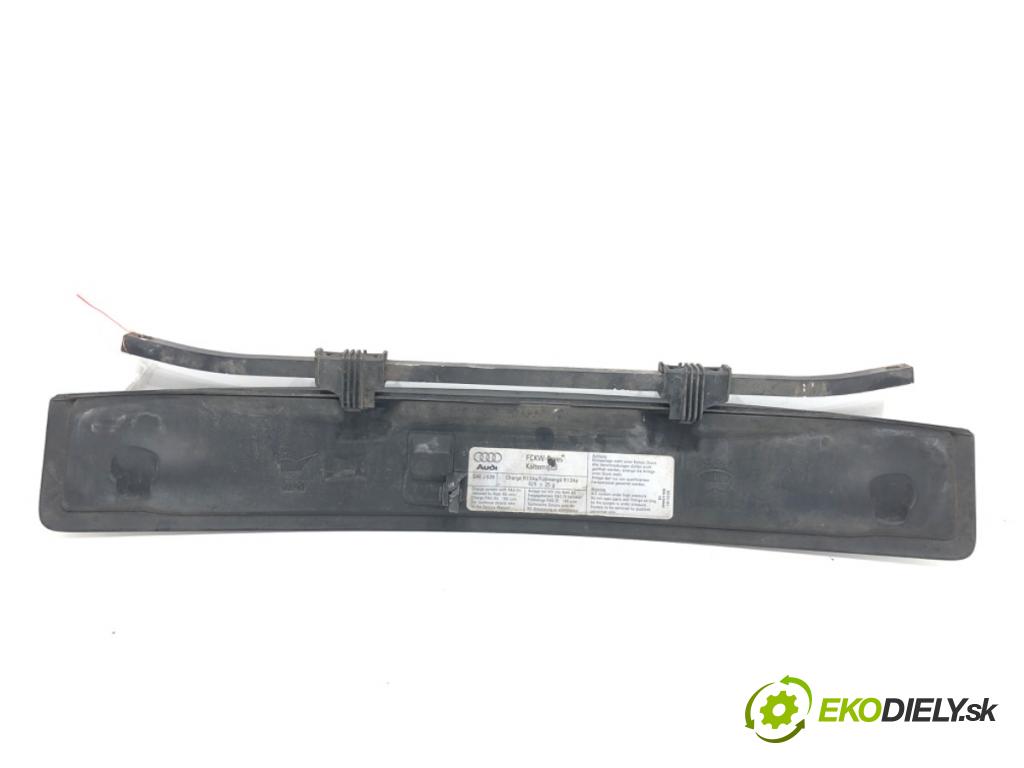 AUDI A2 (8Z0) 2000 - 2005    1.4 55 kW [75 KM] benzyna 2000 - 2005  mřížka maska 8Z0853631 (Mřížky (masky) chladičů)