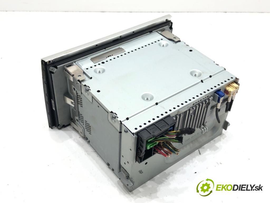 AUDI A4 B7 Avant (8ED) 2004 - 2008    1.8 T 120 kW [163 KM] benzyna 2004 - 2008  RADIO 8E0035192S (Audio zariadenia)