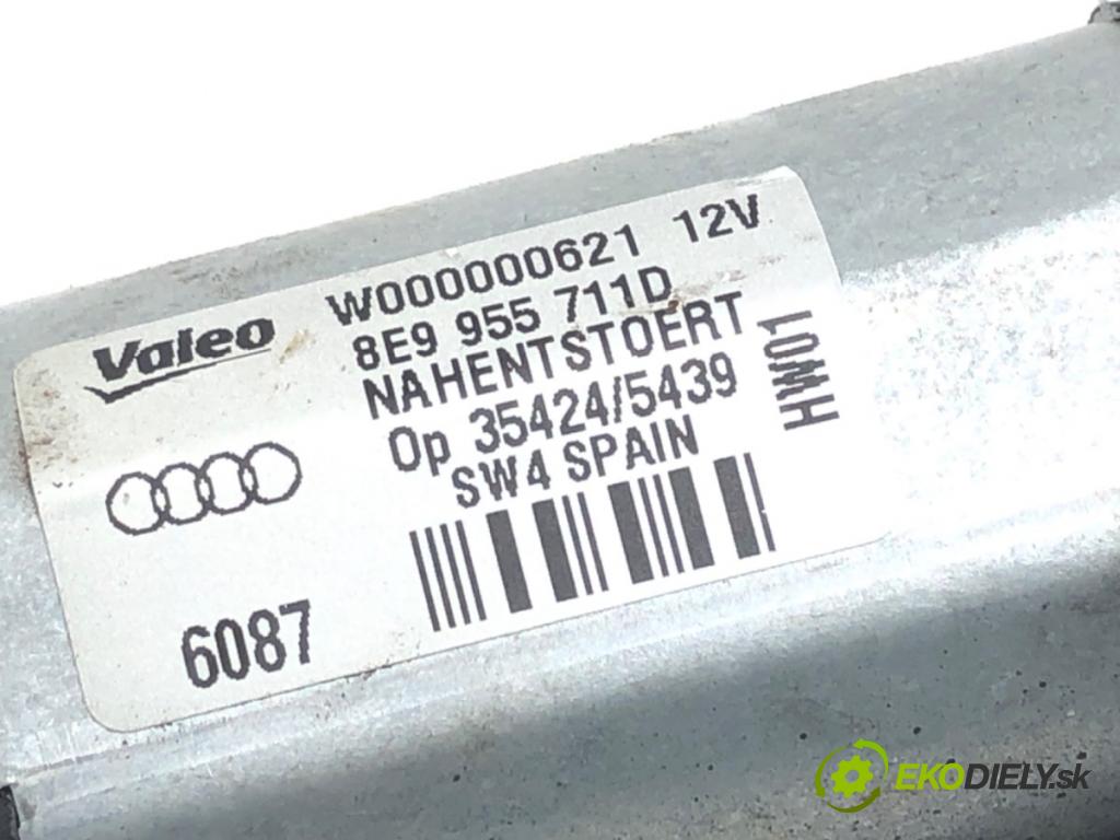 AUDI A4 B7 Avant (8ED) 2004 - 2008    1.8 T 120 kW [163 KM] benzyna 2004 - 2008  motor stěračů zadní část 8E9955711D