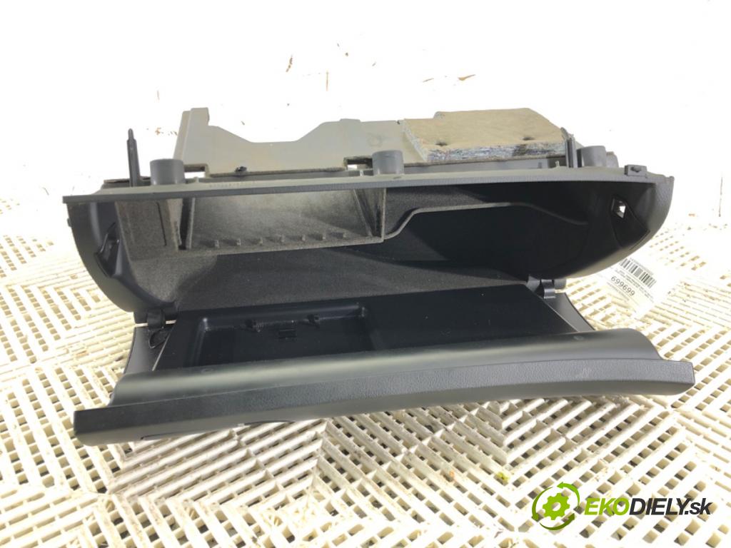 AUDI A4 B7 Avant (8ED) 2004 - 2008    1.8 T 120 kW [163 KM] benzyna 2004 - 2008  Priehradka, kastlík spolujazdca 8E1857035D (Priehradky, kastlíky)