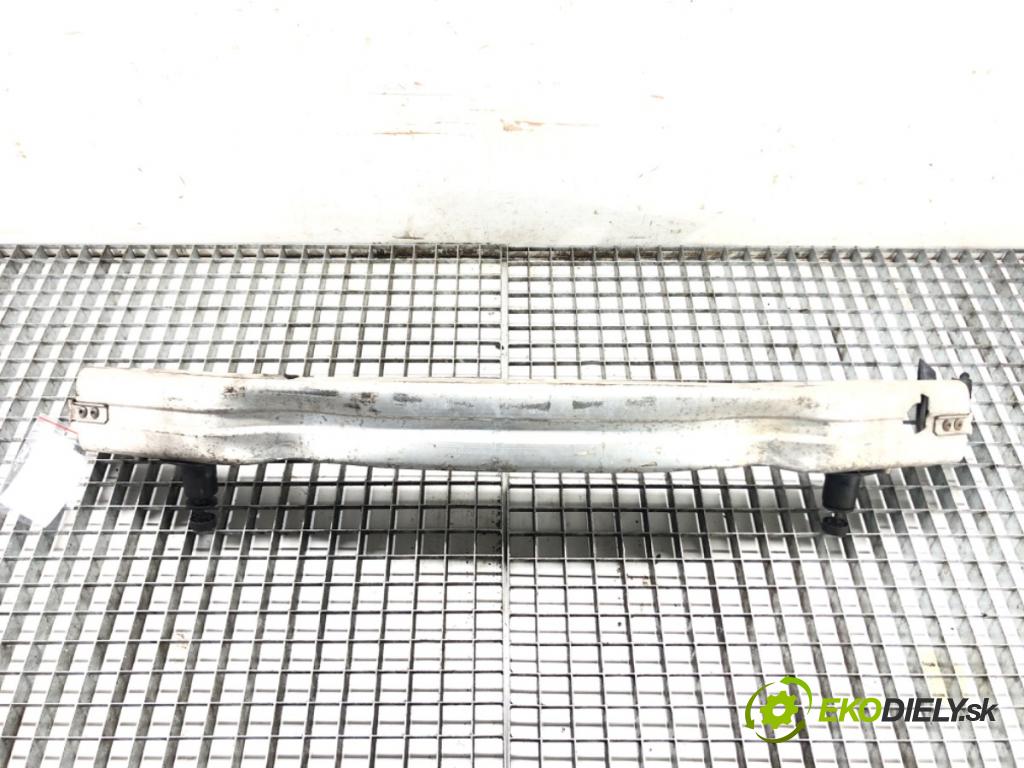 AUDI A4 B7 Avant (8ED) 2004 - 2008    1.8 T 120 kW [163 KM] benzyna 2004 - 2008  výztuha nárazníka přední část  (Výztuhy přední)