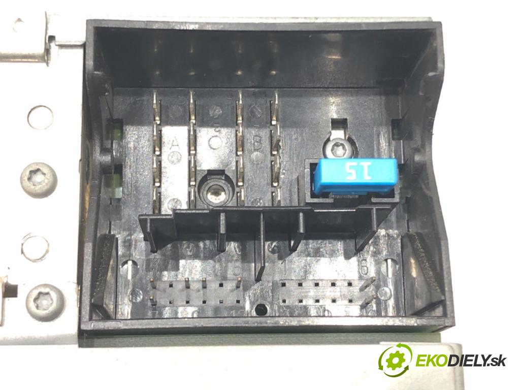 OPEL ASTRA H (A04) 2004 - 2014    1.7 CDTI (L48) 74 kW [100 KM] olej napędowy 2004 - 2010  RADIO 13190853 (Audio zariadenia)