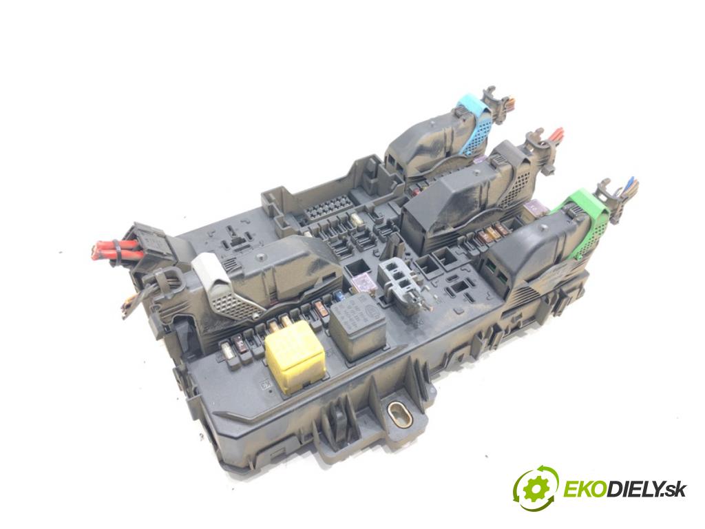 OPEL ASTRA H (A04) 2004 - 2014    1.7 CDTI (L48) 74 kW [100 KM] olej napędowy 2004 - 2010  modul BSI 13145018 (Pojistkové skříňky)