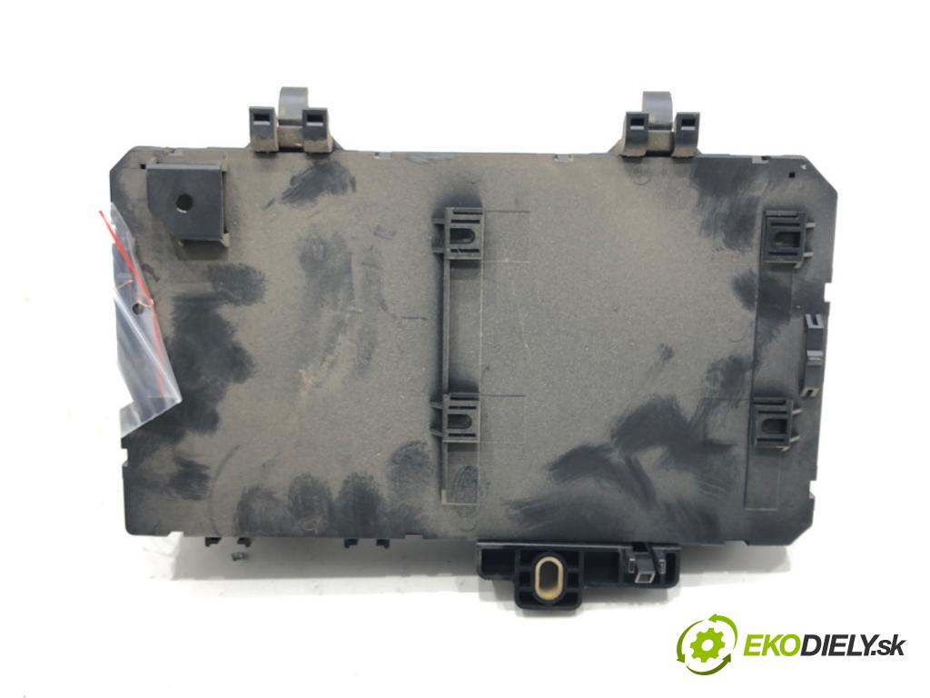 OPEL ASTRA H (A04) 2004 - 2014    1.7 CDTI (L48) 74 kW [100 KM] olej napędowy 2004 - 2010  modul BSI 13145018 (Pojistkové skříňky)