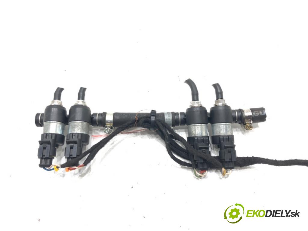 AUDI A4 B7 Avant (8ED) 2004 - 2008    1.8 T 120 kW [163 KM] benzyna 2004 - 2008  vstrekovač LPG 67R-016379
