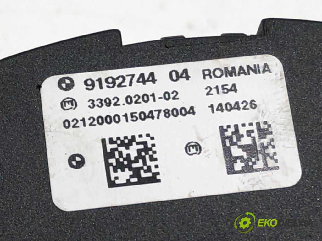 BMW 5 Touring (F11) 2009 - 2017    520 d 135 kW [184 KM] olej napędowy 2010 - 2014  spínač světel D. 9192744