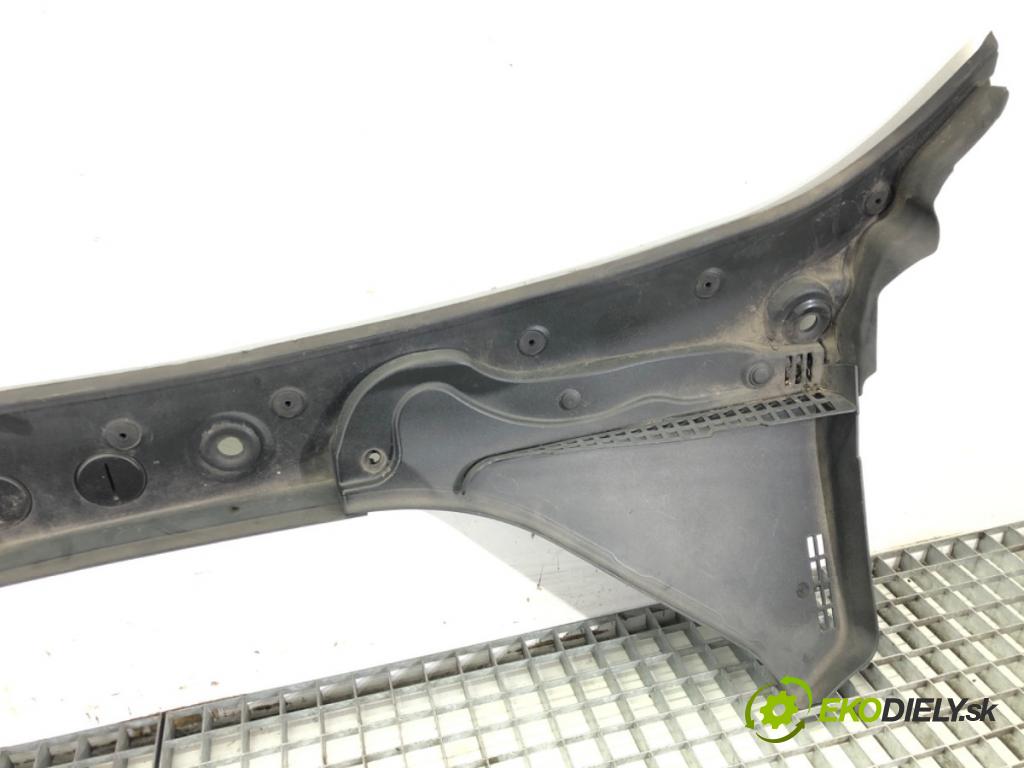 BMW 5 Touring (F11) 2009 - 2017    520 d 135 kW [184 KM] olej napędowy 2010 - 2014  Torpédo, plast pod čelné okno 7216977 (Torpéda)