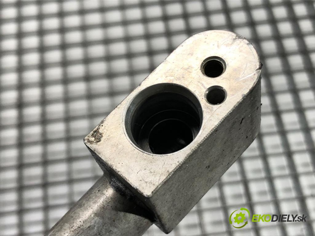 BMW 5 Touring (F11) 2009 - 2017    520 d 135 kW [184 KM] olej napędowy 2010 - 2014  rúrka klimatizácie 9201927 (Rúrky klimatizácie)