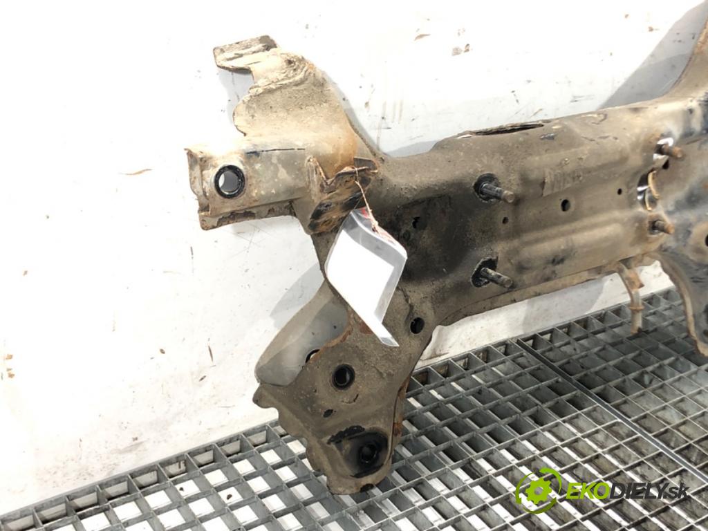 HYUNDAI i20 I (PB, PBT) 2008 - 2022    1.2 57 kW [78 KM] benzyna 2008 - 2012  výztuha pod motor  (Výztuhy přední)