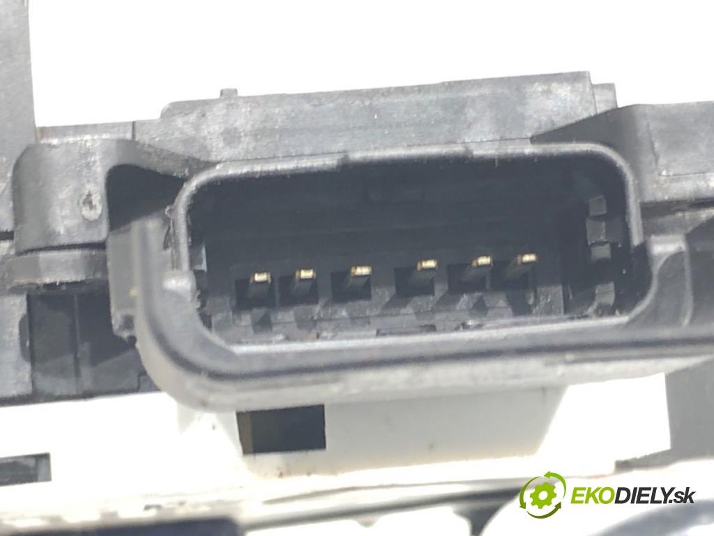 CITROEN C3 PICASSO (SH_) 2009 - 2022    1.6 HDI 90 68 kW [92 KM] olej napędowy 2010 - 2022  zámok dveře pravý přední část 24097816