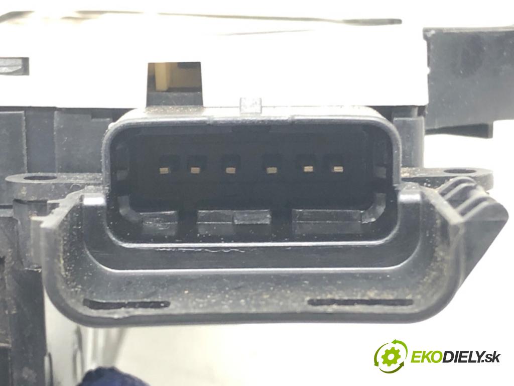CITROEN C3 PICASSO (SH_) 2009 - 2022    1.6 HDI 90 68 kW [92 KM] olej napędowy 2010 - 2022  zámok dveře levý přední část 24087816