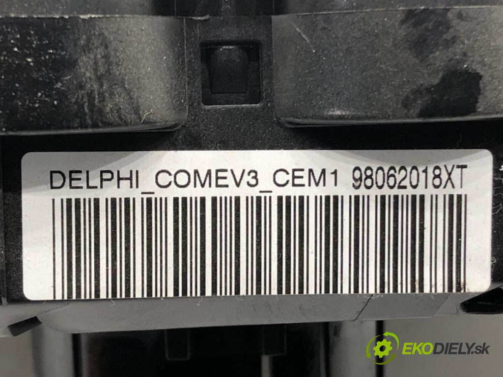 CITROEN C3 PICASSO (SH_) 2009 - 2022    1.6 HDI 90 68 kW [92 KM] olej napędowy 2010 - 2022  Prepínač kombinovaný 98062018XT (Prepínače, spínače, tlačidlá a ovládače kúrenia)