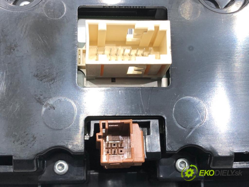 CITROEN C3 PICASSO (SH_) 2009 - 2022    1.6 HDI 90 68 kW [92 KM] olej napędowy 2010 - 2022  Prístrojovka 9805986177 (Prístrojové dosky, displeje)
